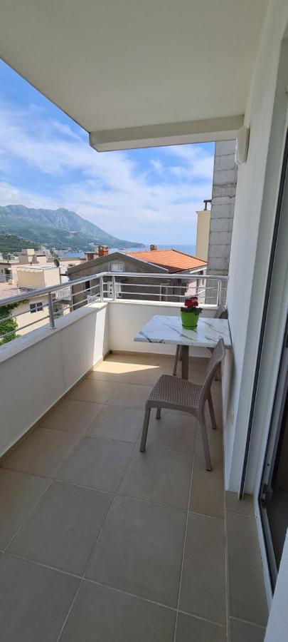 Guest House Ugljevarevic Budva Exterior foto