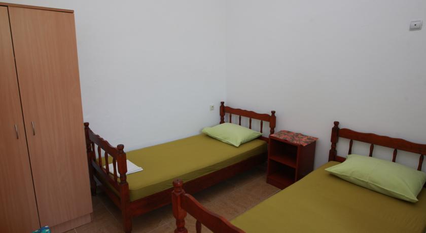 Guest House Ugljevarevic Budva Habitación foto