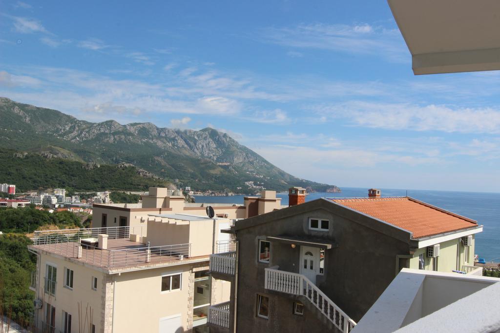 Guest House Ugljevarevic Budva Exterior foto